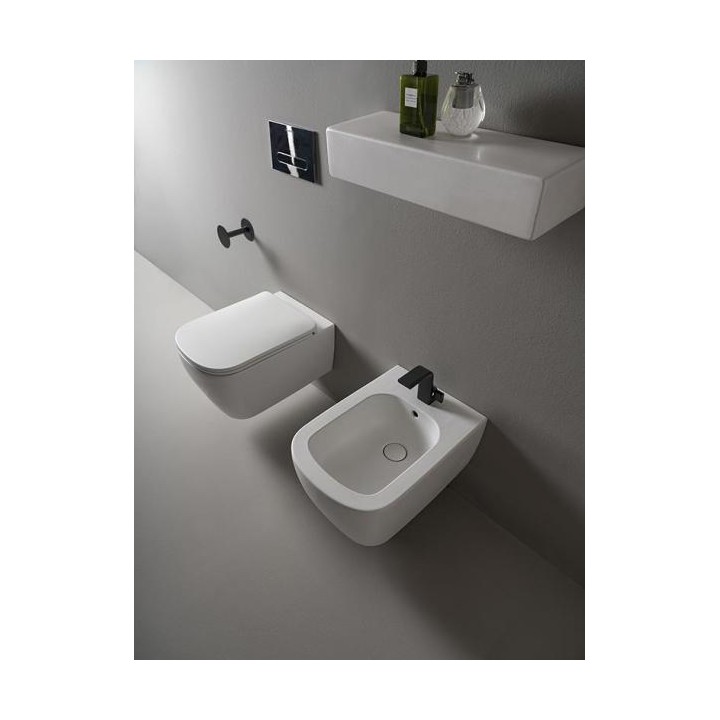 Унитаз Flaminia Play Latte 36x52 см